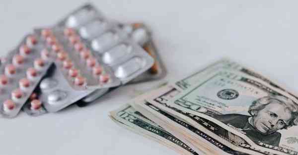 特会说话的智能机器人蒙蒙