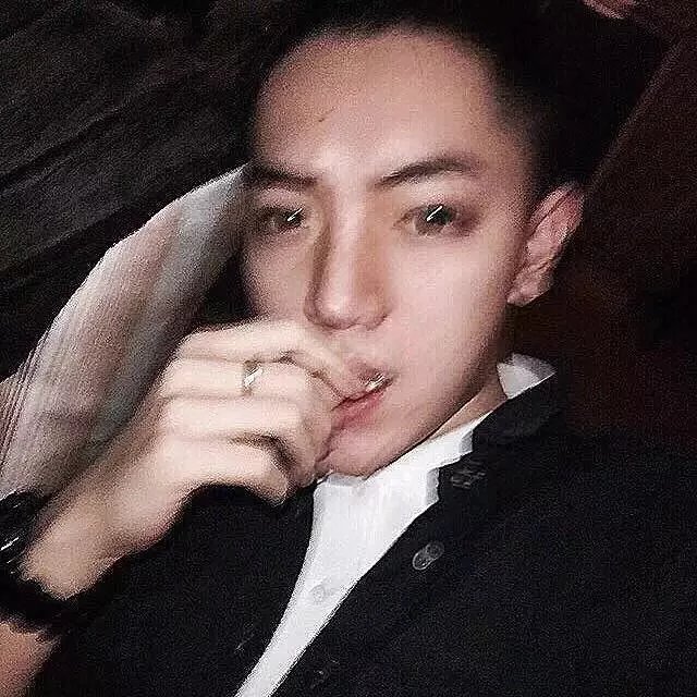 卢贵可宇