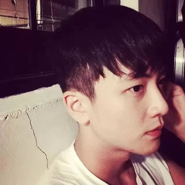 樊福婷烁