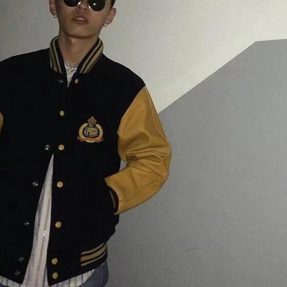 叶兰晴蓓